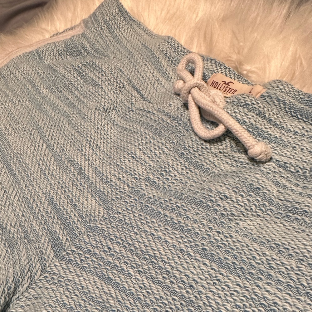 Hollister Cotton Pastel Blue Shorts•L - Picture 10 of 16